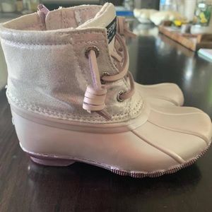 SPERRY TODDLER GIRLS BOOTS 9c